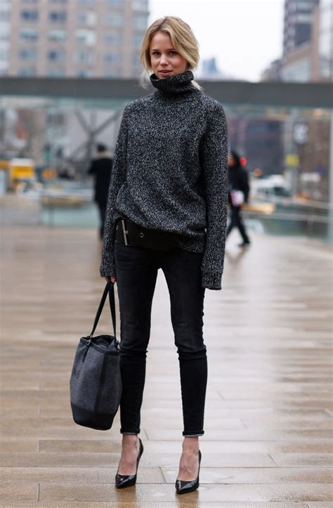 Turtleneck Sweaters Are Back: 25 Ways to Wear the Trend This Fall ...