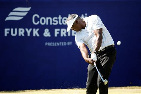 Gryyny.com - How Vijay Singh tapped into his tournament swing data at ...