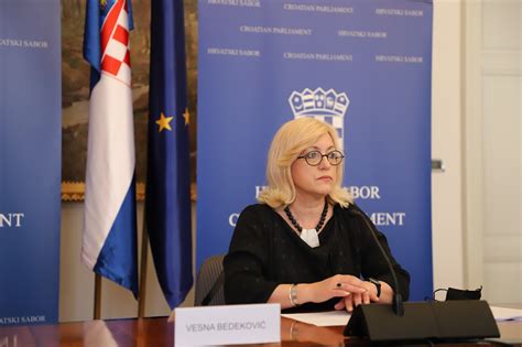 Predsjednica Odbora Za Obrazovanje Znanost I Kulturu Vesna Bedekovi