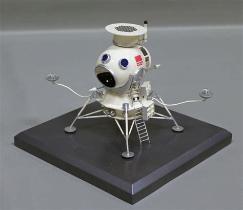 1:50 Scale Model of Soviet LK Lunar Lander, Made of Metal and Plastic 4 ...