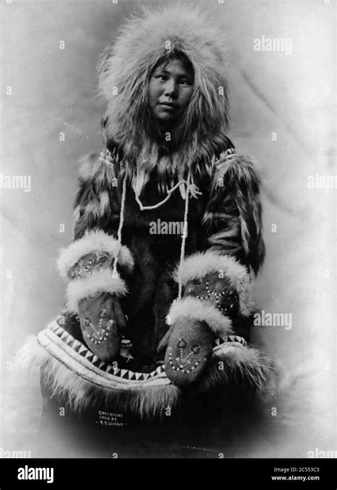 Parka Inuit Black And White Stock Photos And Images Alamy