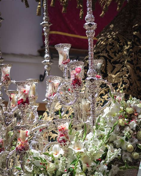 Petal A La Virgen De La Esperanza De Triana Asoc Por Y Para Nuestra