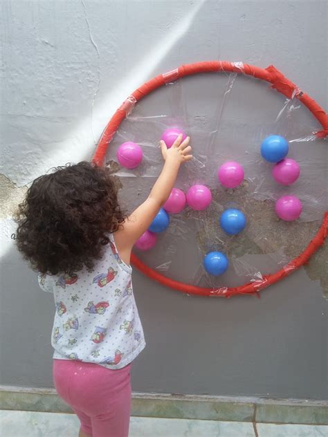 Jogo Das Bolas Utilizar Um Bambol E Colar Fita Adesiva Em V Rios