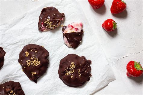 Vegan Strawberry Yogurt Clusters 3 Ingredients Cheap And Cheerful