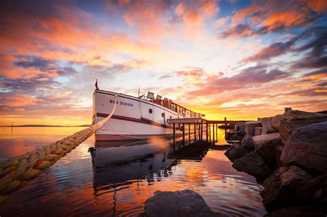 French Hotel Barge ROI SOLEIL Photos Provence Barging In France