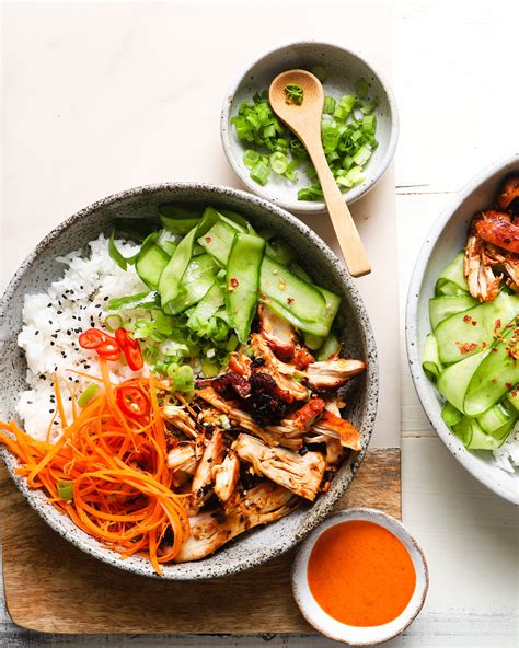 Chicken Bulgogi Bowls With Gochujang Spicy Mayo Lindsey Eats