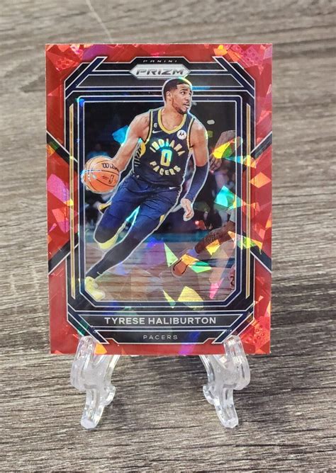 TYRESE HALIBURTON 2022 23 Panini Prizm Red Cracked Ice 93 Indiana