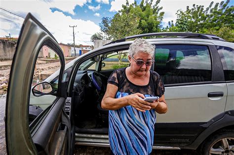 Moradores Do Torquato Neto Falam Sobre Transtornos De Viver Em Meio A