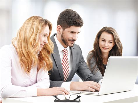 3 Ways To Use MailChimp For Email Marketing - theBrokerList Blog