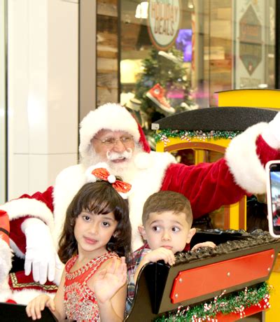 Santa Claus Llega A La Plaza Mall En McAllen DeShoppingEnTexas