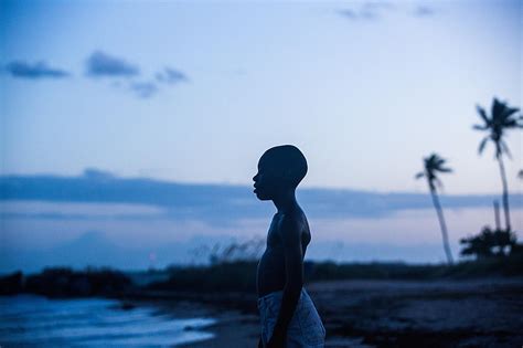 ‘moonlight Review Barry Jenkins Stunning Masterpiece On Identity