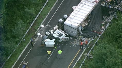 Garbage Truck Overturns On Route 1 Sb Ramp To I 95 In Mercer Co 6abc Philadelphia