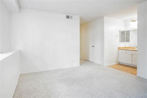 Oak Park Apartment Homes Apartments - Oak Park, CA 91377