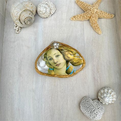 Birth Of Venus Painted Aeashell Botticelli Venus Decoupage Seashell