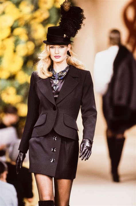 Karen Mulder Au D Fil Yves Saint Laurent Haute Couture Collection