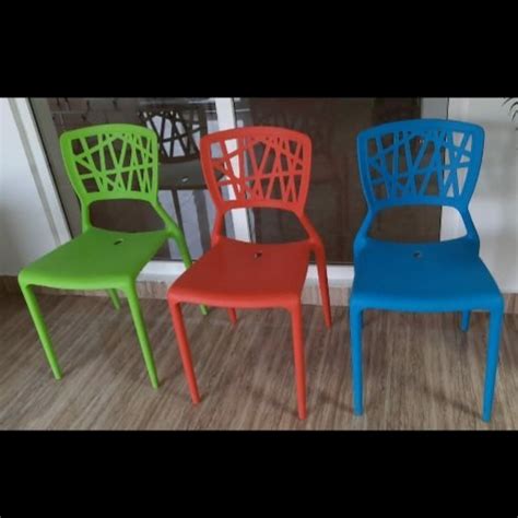 Moss Pvc Plastic Cafeteria Chair Seating Capacity Size Mm