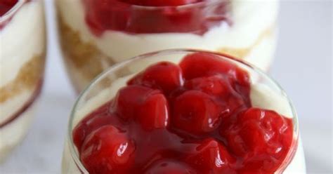 MINI CHERRY CHEESECAKE TRIFLES