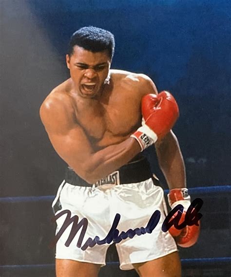 Charitybuzz Muhammad Ali Signed Knockout Boxing Photo