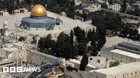 Israel Freezes Unesco Ties For Denying Jewish Holy Sites Bbc News