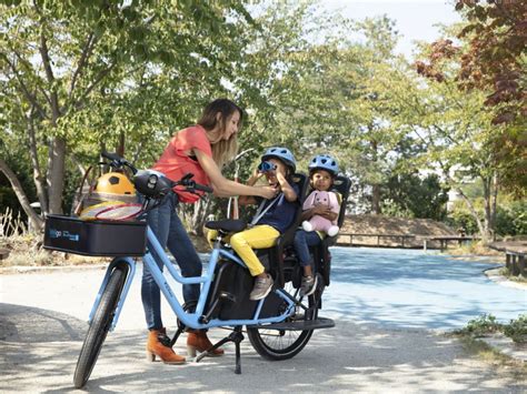 Véligo veut doubler sa flotte à 40 000 vélos électriques Challenges