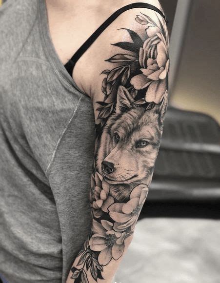 200 Wolf Tattoo Ideas With Meanings And History Tattoo Stylist