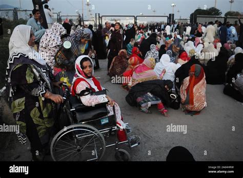 Parliament House Islamabad Hi Res Stock Photography And Images Alamy