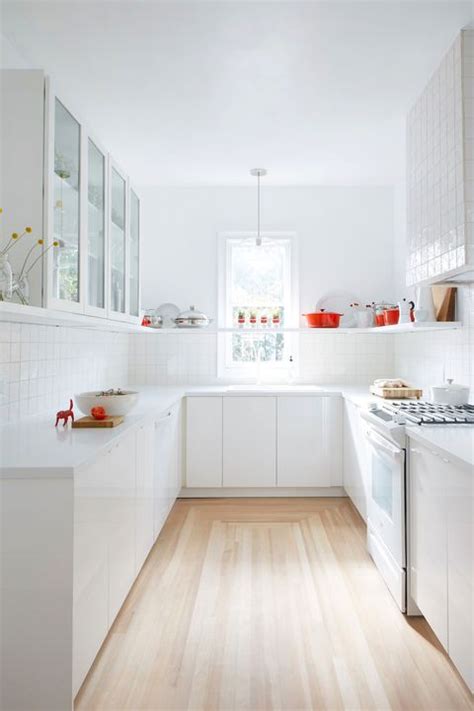 20 White Kitchen Design Ideas - Decorating White Kitchens