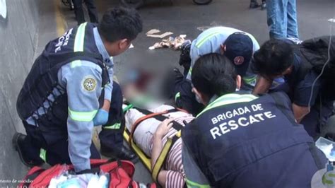 Surco Mujer Intenta Suicidarse Y Se Lanza Desde Puente Del Óvalo Higuereta Video Undefined