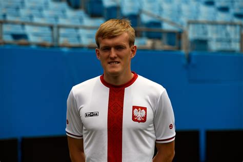 El Representante De Polonia Karol Swiderski Jugador Del Charlotte Fc