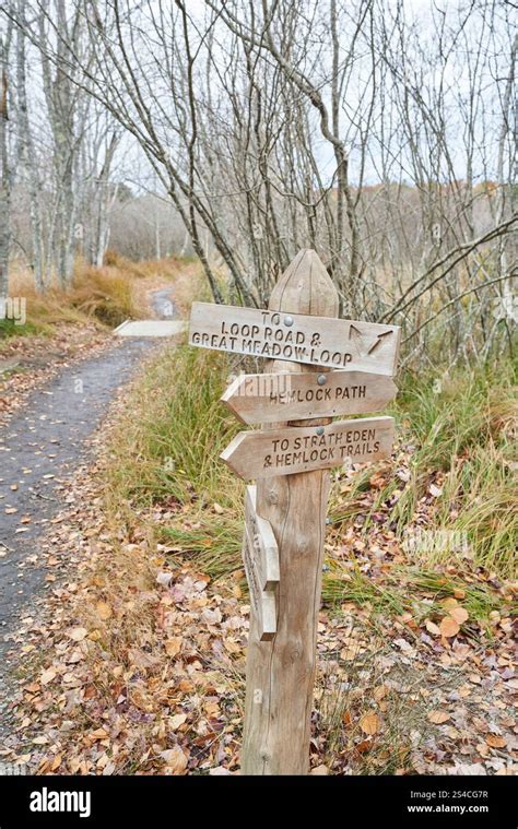 guidepost  directions  hikers  acadia national park
