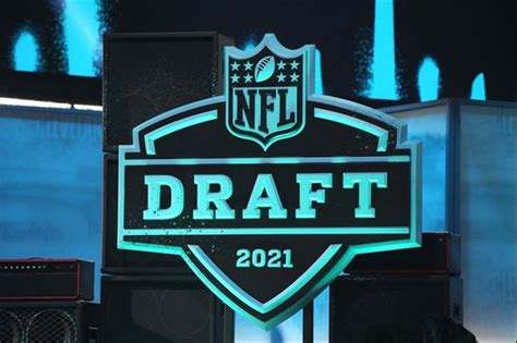 Nevada Sex Worker Is Offering 2022 Nfl Drafts 1 Overall Pick A