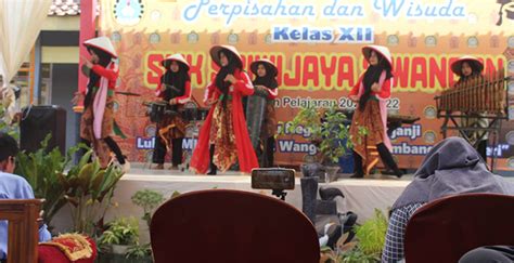 Smk Sriwijaya Wangon Perpisahan Dan Wisuda Kelas Xii Smk Sriwijaya