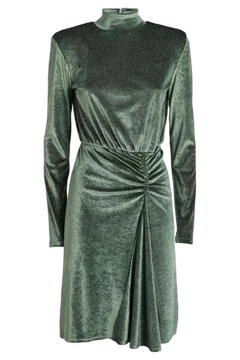 Best Holiday Outfits for Your Office Party - Vestiaire Collective