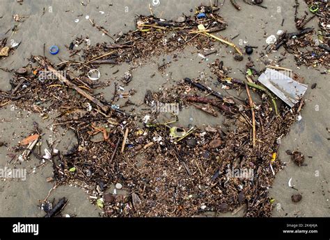 Spiaggia E Inquinamento Immagini E Fotografie Stock Ad Alta Risoluzione