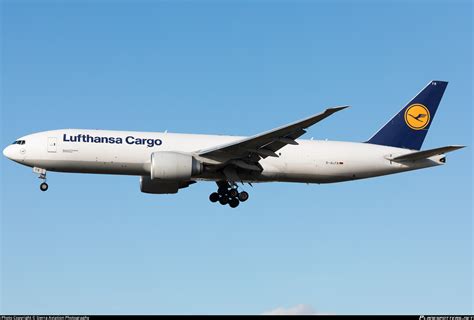 D Alfb Lufthansa Cargo Boeing Fbt Photo By Sierra Aviation