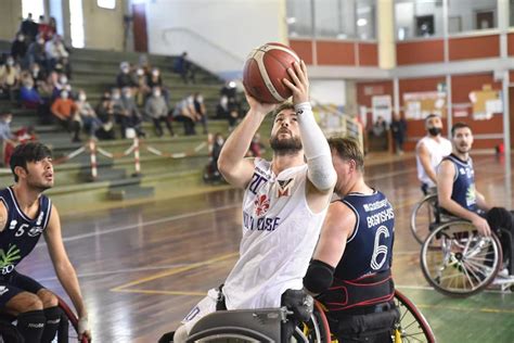 Basket In Carrozzina Serieafipic Preview Andata Solo Tre