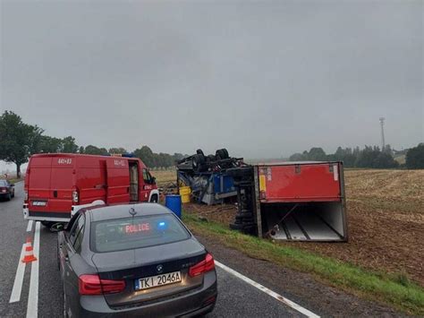 Wi Tokrzyskie Miertelny Wypadek W Ja Ow Sach Pod Opatowem Kielce