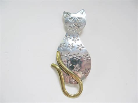 Mexican Sterling Silver Cat Brooch Made In Mexico Vintage Etsy Sterling Silver Cat Cat