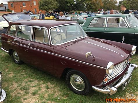 Morris Oxford Traveller 1966 >> Retro Wheels dot Cool