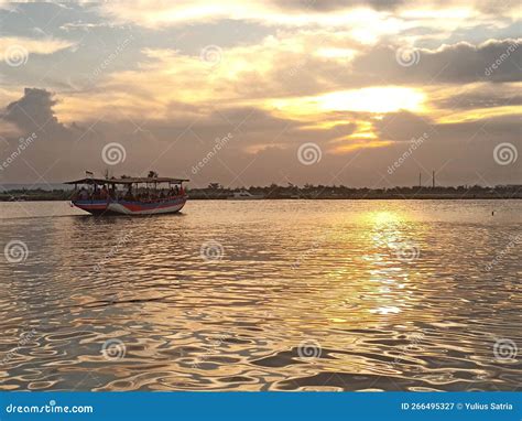 Sunset at Marina Beach stock image. Image of beach, sunset - 266495327