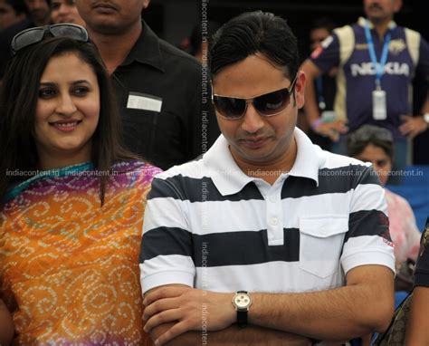 Buy Vaibhav Gehlot With Her Wife Himanshi Gehlot Pictures Images