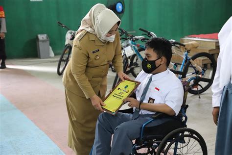 31 Tahun Pengabdian Akabri 90 Polres Kobar Gelar Vaksinasi Massa Dan