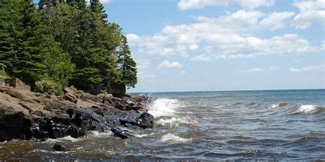 North Shore Lodging on Lake Superior in Minnesota