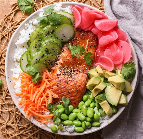 Salmon Poke Bowl With Citrus Ponzu Sauce Healthy And Easy Rice Bowls