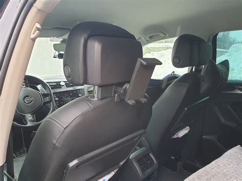 Мультимедийный держатель — Volkswagen Tiguan (2G), 2 л, 2018 года ...