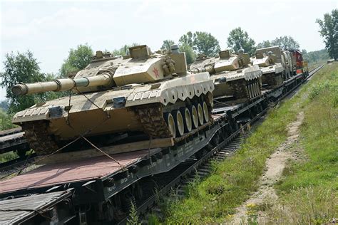 Chinese Advanced Type 96 Main Battle Tanks Arrive In Russia