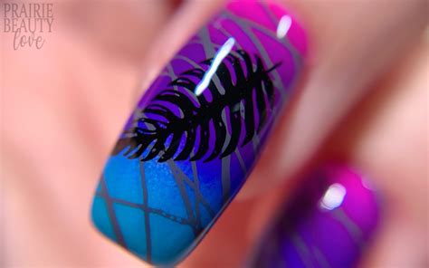 Nail Art Graphic Nighttime Neon Gradient Nails Prairie Beauty