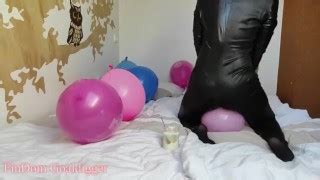 Free Balloon Sit Pop Porn Videos From Thumbzilla