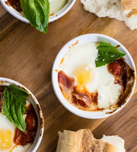 Italian Baked Eggs With Prosciutto Carolyns Cooking