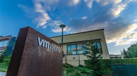 VMware Cross Cloud Services Now Available On Oracle Cloud Marketplace